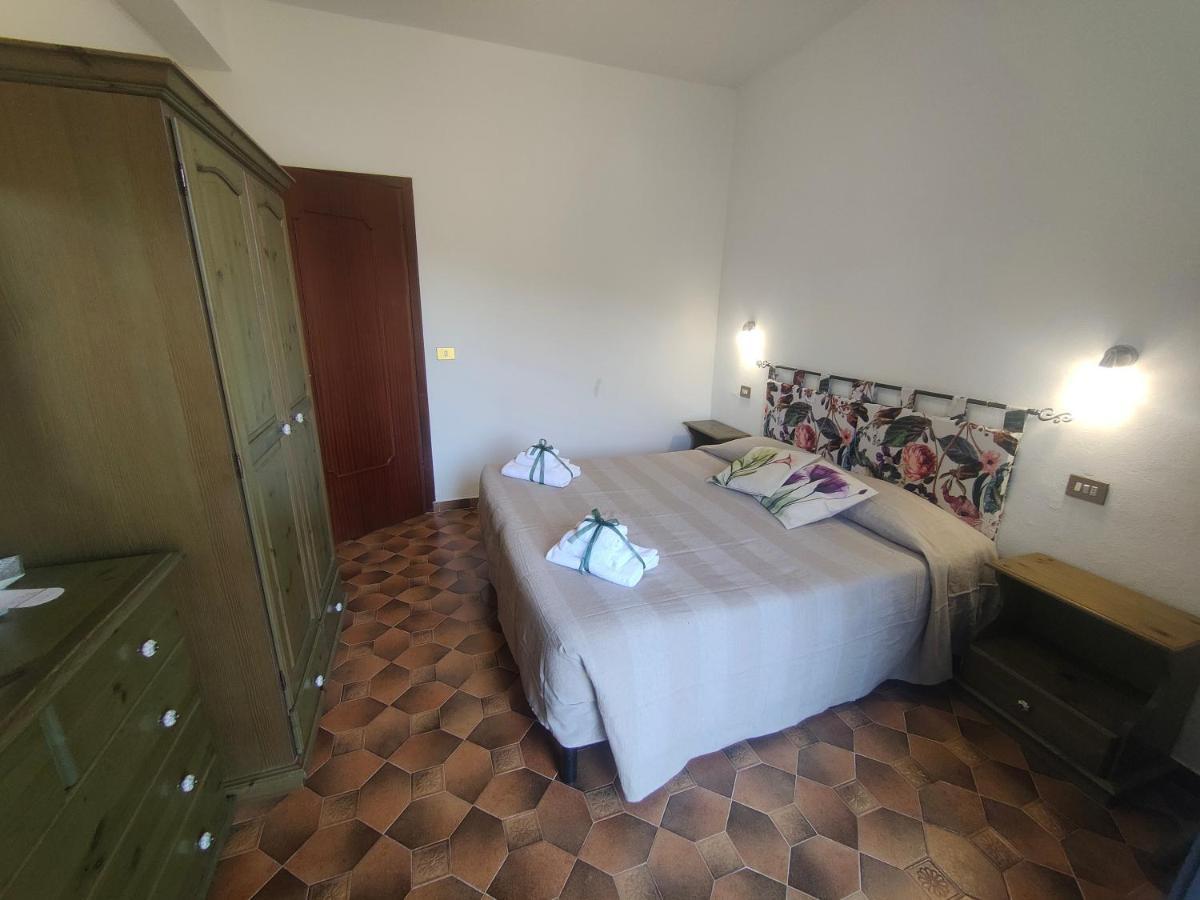 Hotel Il Giardino Dei Pavoni Soviore Esterno foto