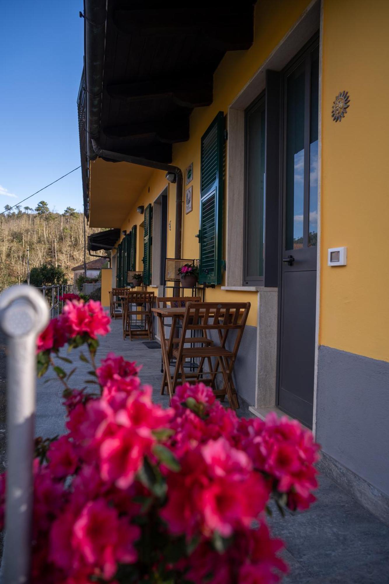 Hotel Il Giardino Dei Pavoni Soviore Esterno foto